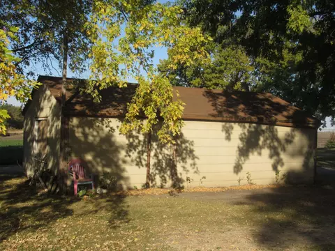 19711 Mccall Ave, Reading, MN 56165 photo 5