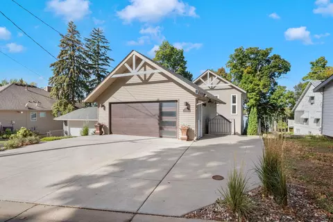 5020 Edgewater Dr, Mound, MN 55364 photo 2