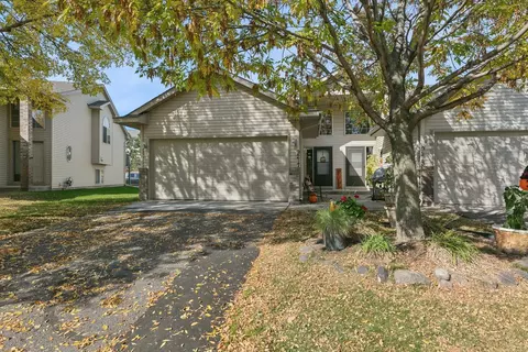 9217 Orchard Ln, Monticello, MN 55362