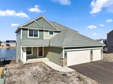1581 Spruce St, Farmington, MN 55024