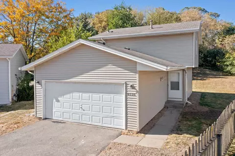 4535 Cinnamon Ridge Trl, Eagan, MN 55122