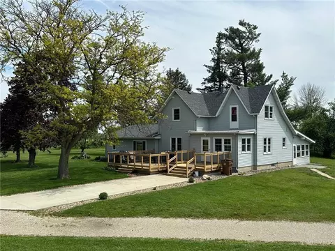 60703 240th St, Brownsdale, MN 55918