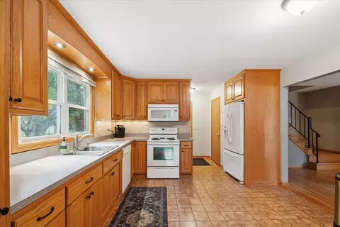 7321 E River Rd, Fridley, MN 55432 photo 9