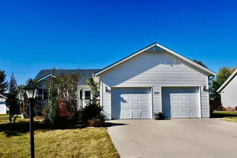 1119 Wendt Dr, Thief River Falls, MN 56701