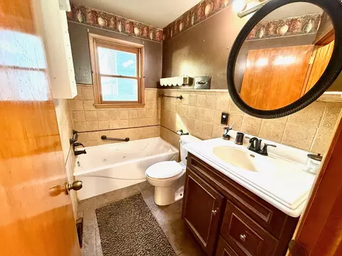 721 4th St SE, Willmar, MN 56201 photo 4
