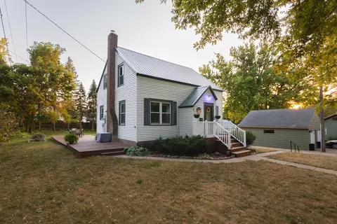 315 W 7th Ave, Fergus Falls, MN 56537