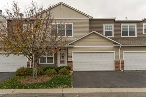 179 Sawtooth Ct SE, Rochester, MN 55904