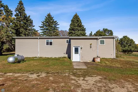 15940 23rd St SE, Arthur, ND 58006 photo 4
