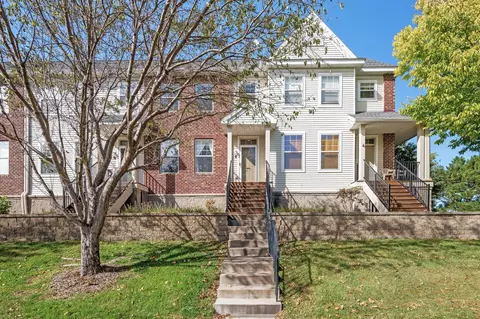 11305 Fergus St NE #E, Blaine, MN 55449