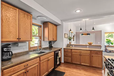 2141 Silver Bell Rd, Eagan, MN 55122 photo 6