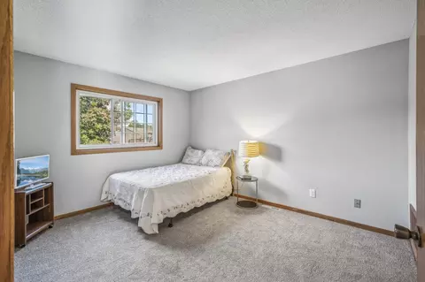 10420 Eagle St NW, Coon Rapids, MN 55433 photo 11