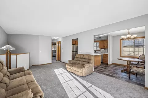 10420 Eagle St NW, Coon Rapids, MN 55433 photo 5