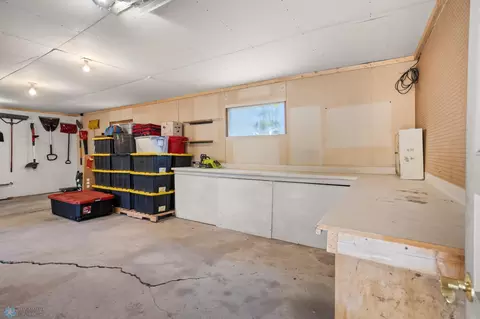 902 20th St S, Fargo, ND 58103 photo 40