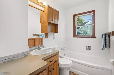902 20th St S, Fargo, ND 58103 photo 17