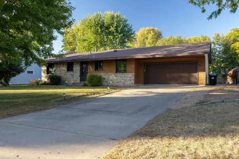 2057 102nd Ave NW, Coon Rapids, MN 55433