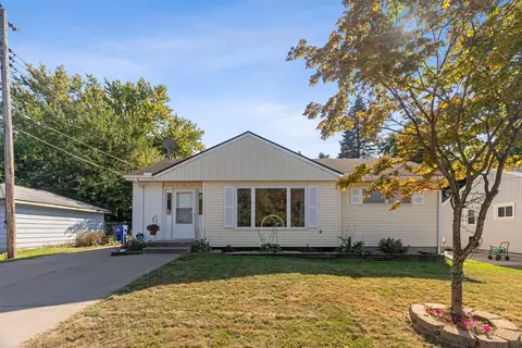 564 Larpenteur Ave E, Saint Paul, MN 55117