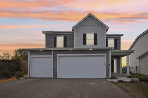 1897 Charleston Ln, Waconia, MN 55387