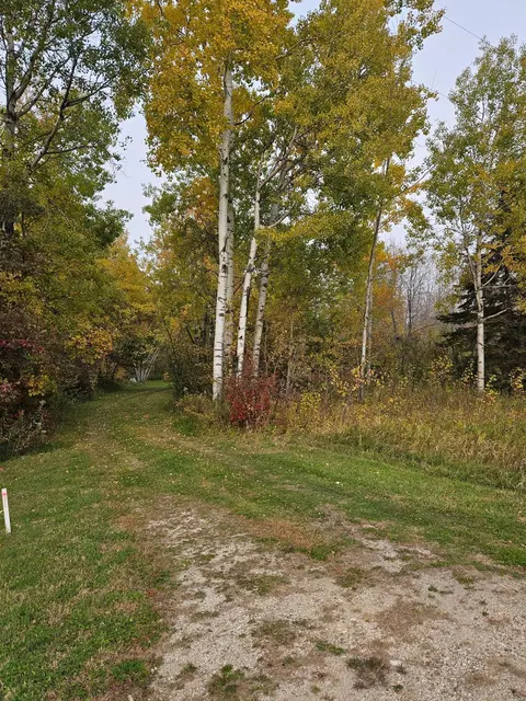 2970 30th St NW, Baudette, MN 56623