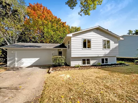 13016 Valley Forge Ln N, Champlin, MN 55316 photo 10