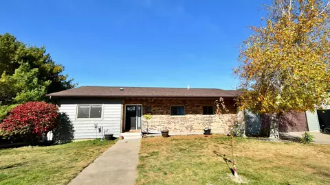 810 Joyce Ave, Goodhue, MN 55027
