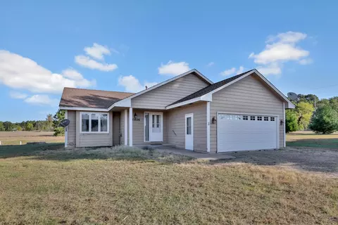 12826 299th Ave, Princeton, MN 55371