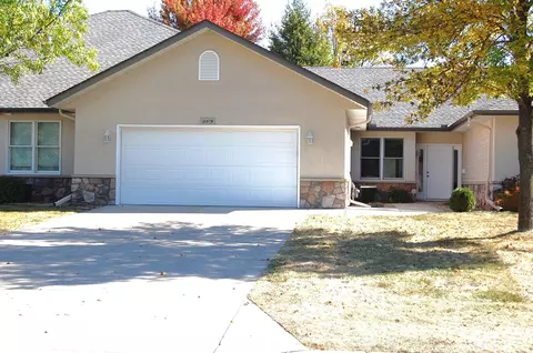 309 7th Ave SE, New Prague, MN 56071
