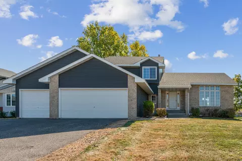 4817 Oxborough Gdns, Brooklyn Park, MN 55443