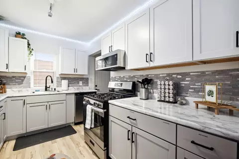 5041 Dupont Ave N, Minneapolis, MN 55430