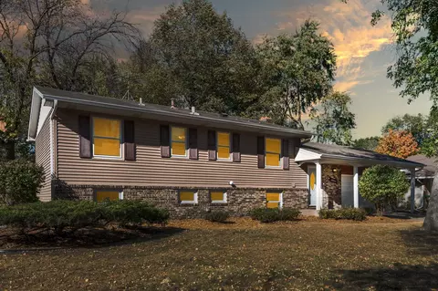 10624 Verdin St NW, Coon Rapids, MN 55433