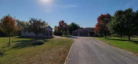2552 40th St S, Saint Cloud, MN 56301