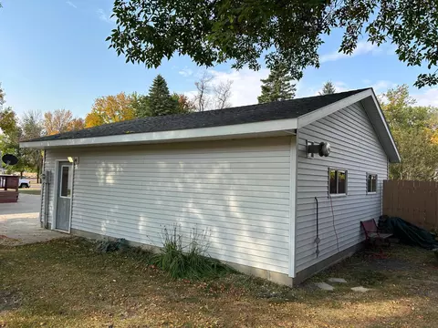 330 E Bradley St, Tyler, MN 56178 photo 42