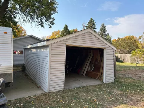 330 E Bradley St, Tyler, MN 56178 photo 43
