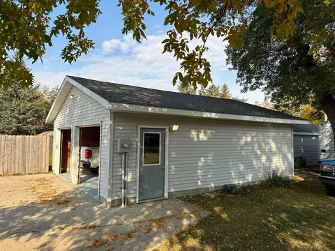 330 E Bradley St, Tyler, MN 56178 photo 34