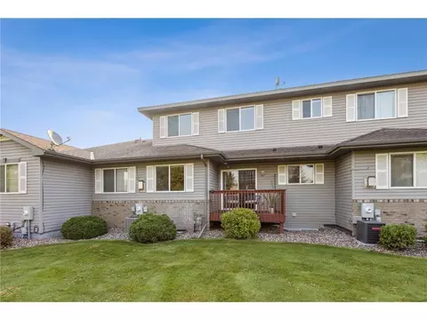 693 Independence Dr, Big Lake, MN 55309