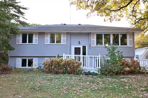 12335 Hillsboro Ave, Savage, MN 55378
