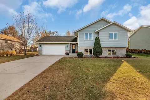 212 12th Ave SE, Saint Joseph, MN 56374