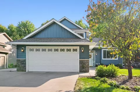 428 Post Rd, Lino Lakes, MN 55014