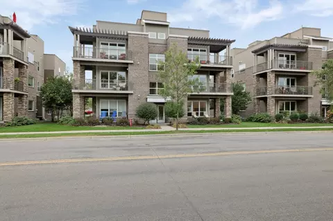 3970 Wooddale Ave S #202, Saint Louis Park, MN 55416