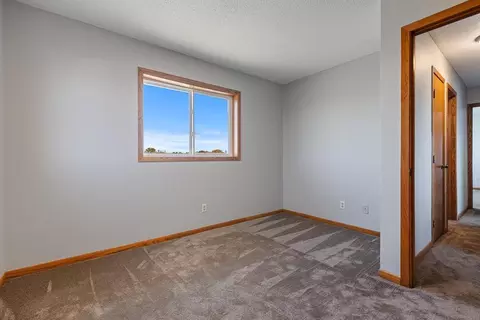 501 Brussels Ct, Marshall, MN 56258 photo 32