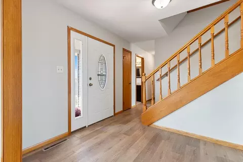 501 Brussels Ct, Marshall, MN 56258 photo 6