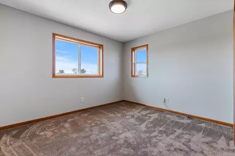 501 Brussels Ct, Marshall, MN 56258 photo 29