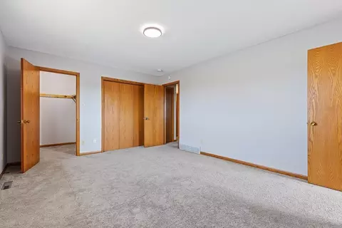 501 Brussels Ct, Marshall, MN 56258 photo 23