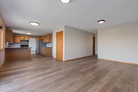 501 Brussels Ct, Marshall, MN 56258 photo 16