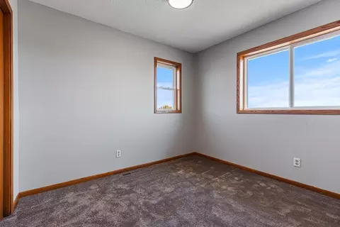 501 Brussels Ct, Marshall, MN 56258 photo 31
