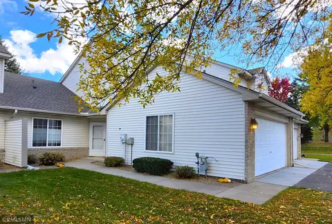 7899 Forest Blvd #G, Woodbury, MN 55125