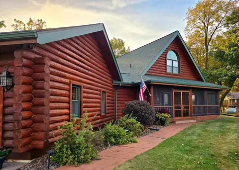 295 15 18 Ave, Almena, WI 54889