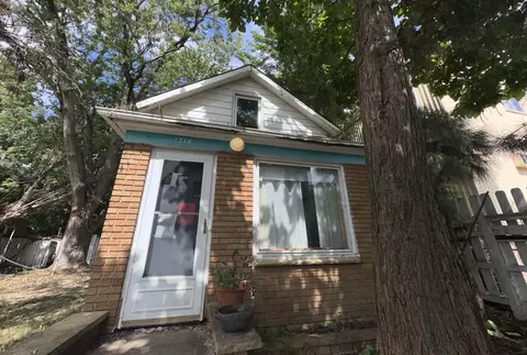 1318 E 23rd St, Minneapolis, MN 55404