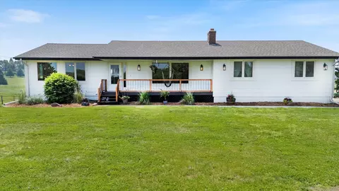 8555 175th St E, Credit River, MN 55372