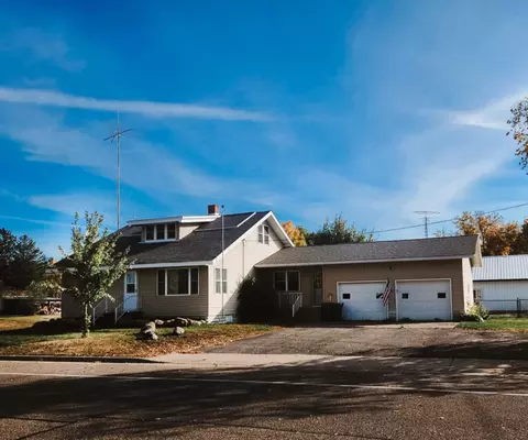 111 1st Ave N, Bowlus, MN 56314