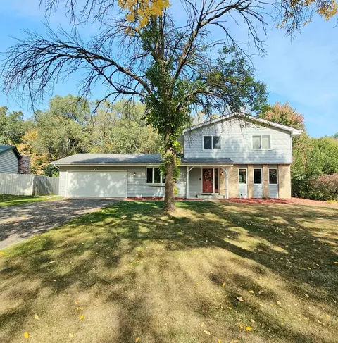 1801 Spruce Ct, White Bear Lake, MN 55110
